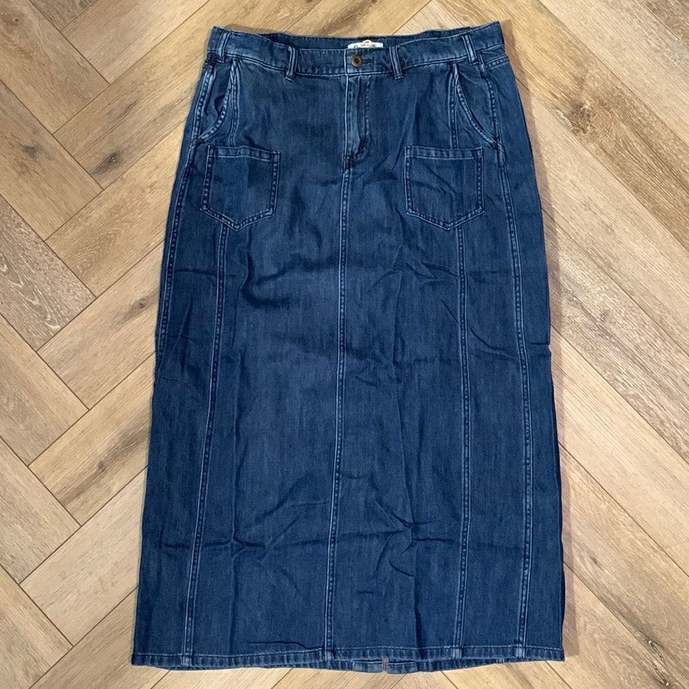 NWT Orvis Denim Skirt